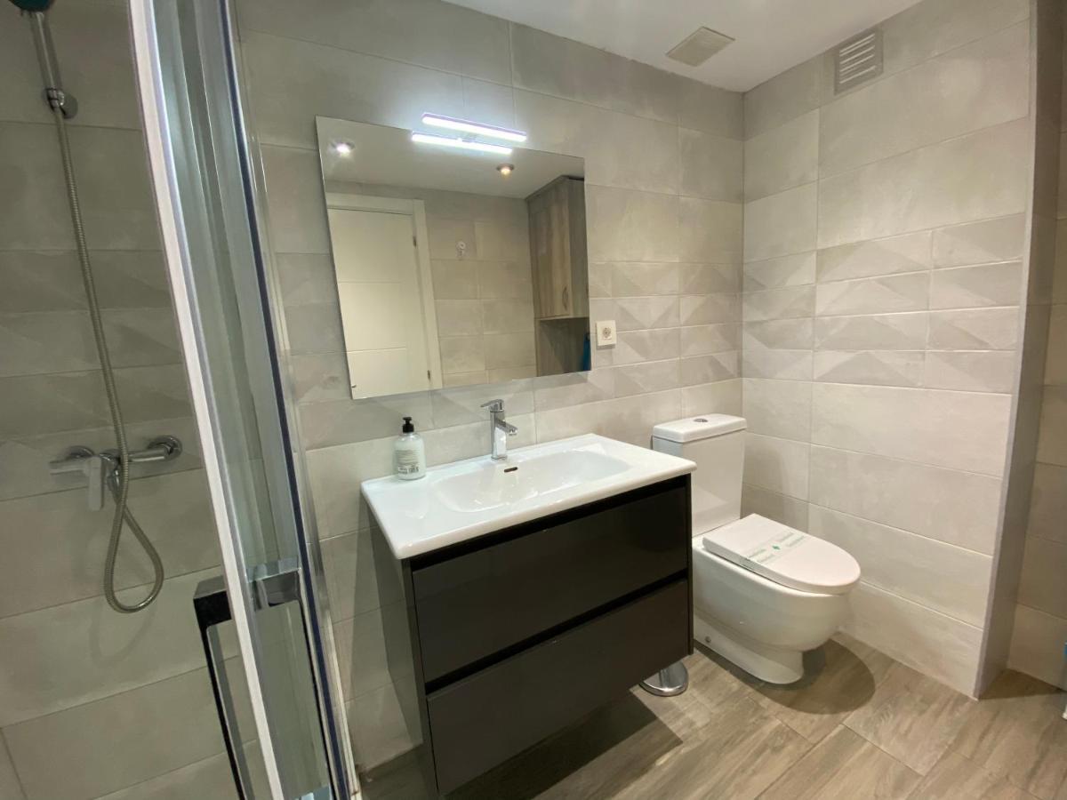 Dos Torres Frodo - Estacionamiento Privado Gratuito Apartment Zaragoza Exterior photo